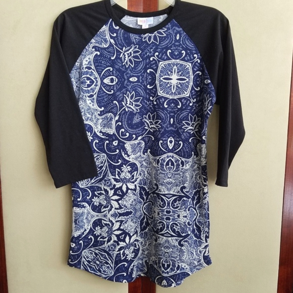 LuLaRoe Blue Randy Top S